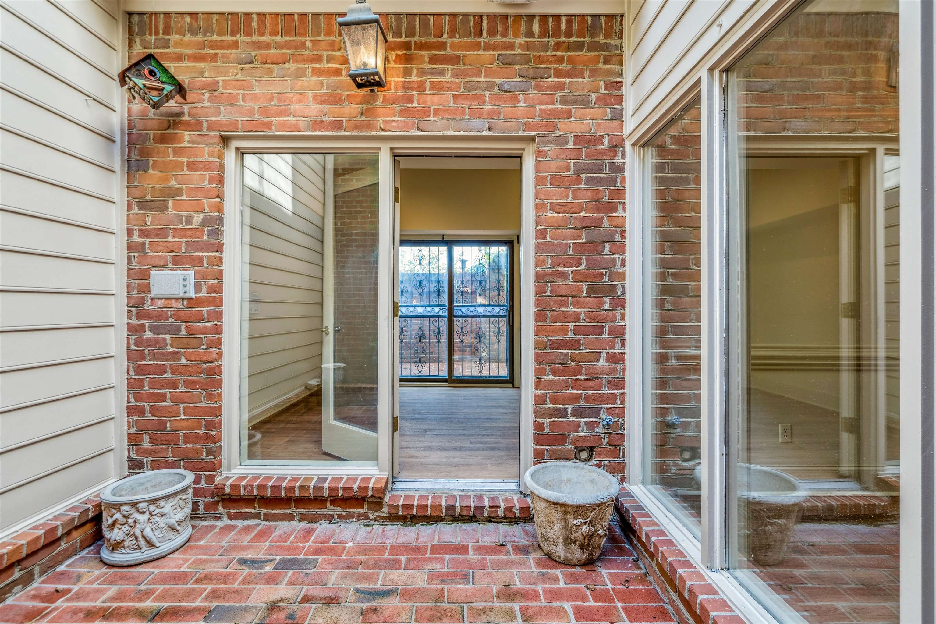 478 West Racquet Club Place Memphis, TN 38117 - Photo 36 of 39 a view of a door of the house