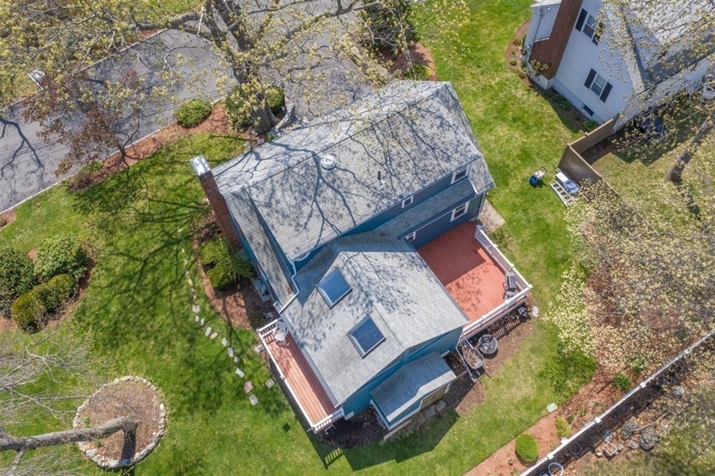 3 Moccasin Path Arlington, MA 02474 - Photo 4 of 42 Gallery Image 4