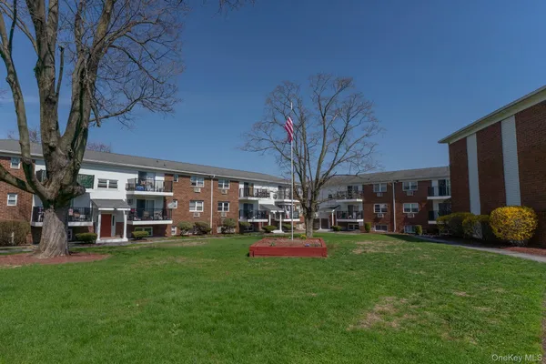 $129,500 | 1548 9th Route, Unit 12F, Wappingers Falls, NY 12590