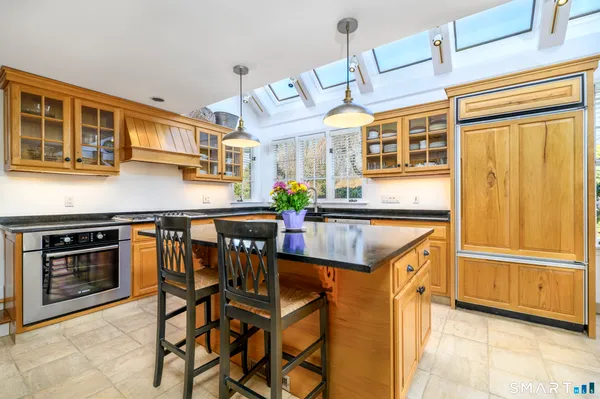$1,365,000 | 1 Westview Lane, Norwalk, CT 06854