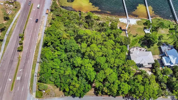 $425,000 | 0 Soundview Trail, Gulf Breeze, FL 32561