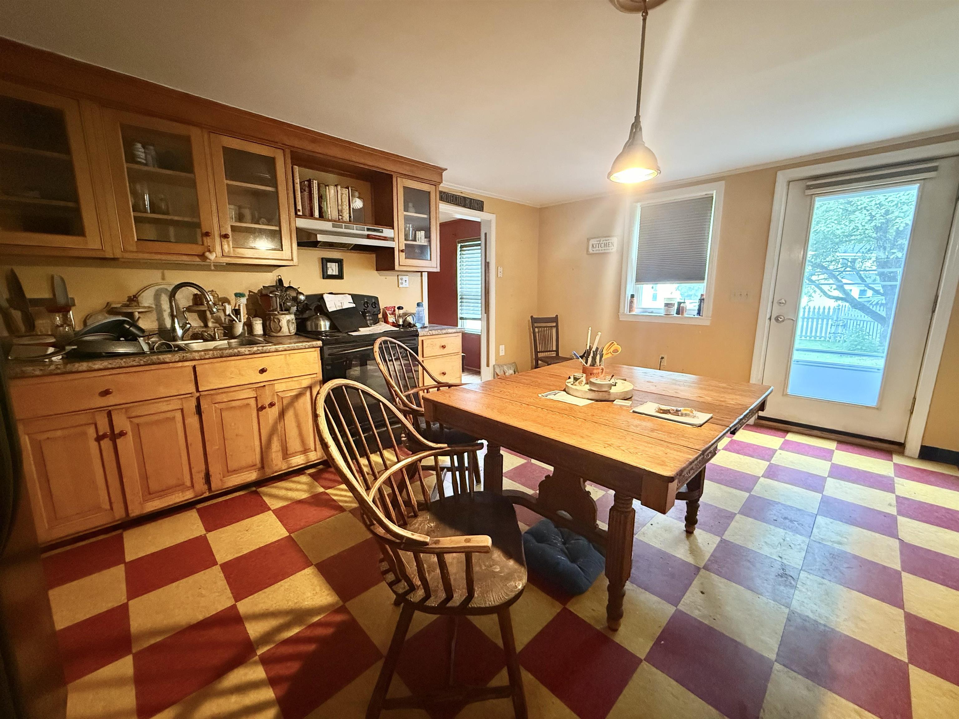 56 Forest Street Rutland, VT 05701 - Photo 4 of 30