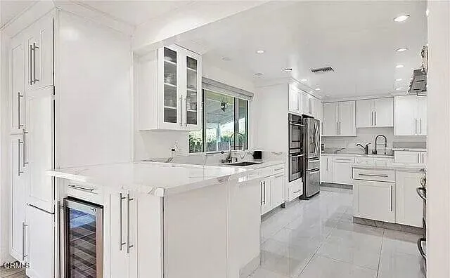 $1,775,000 | 5701 Corbin Avenue, Tarzana, CA 91356