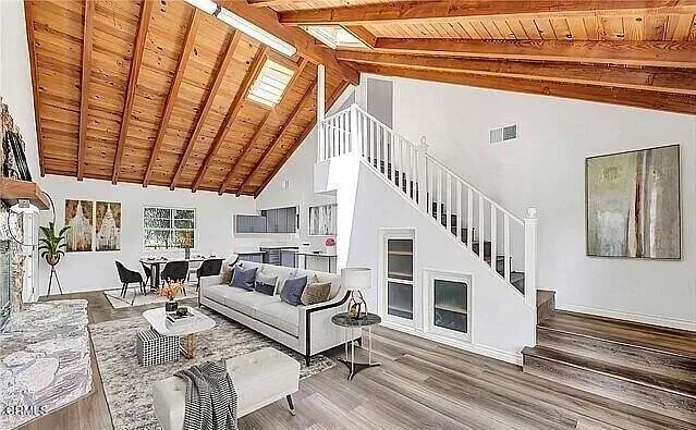 $1,775,000 | 5701 Corbin Avenue, Tarzana, CA 91356