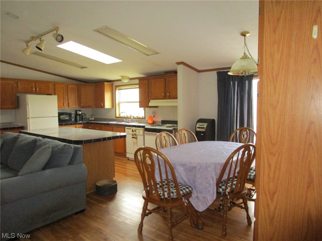 6796 Bogue Road Rome, OH 44085 - Photo 17 of 50