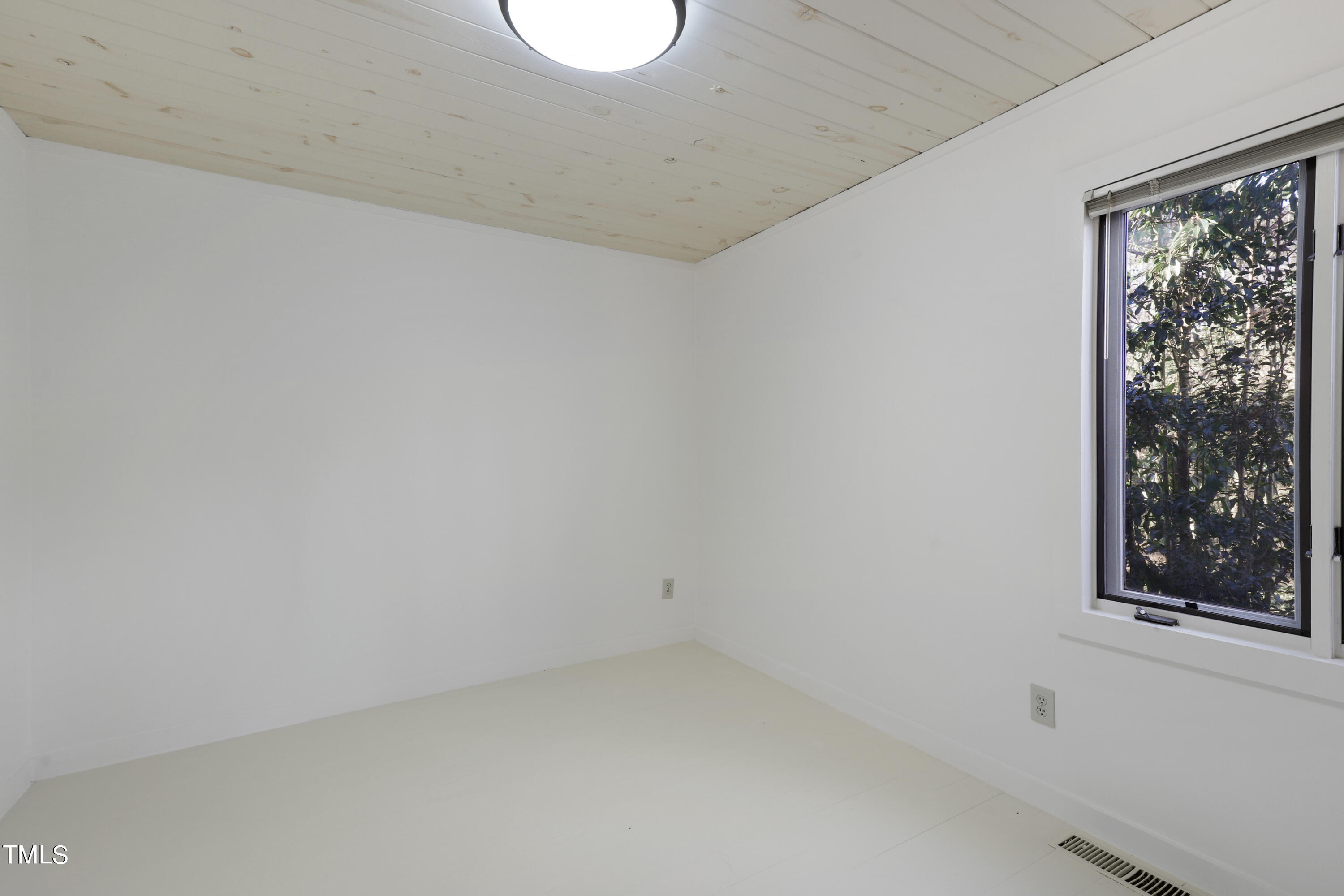 316 Clark Lake Road Durham, NC 27707 - Photo 36 of 65 a view of a small space