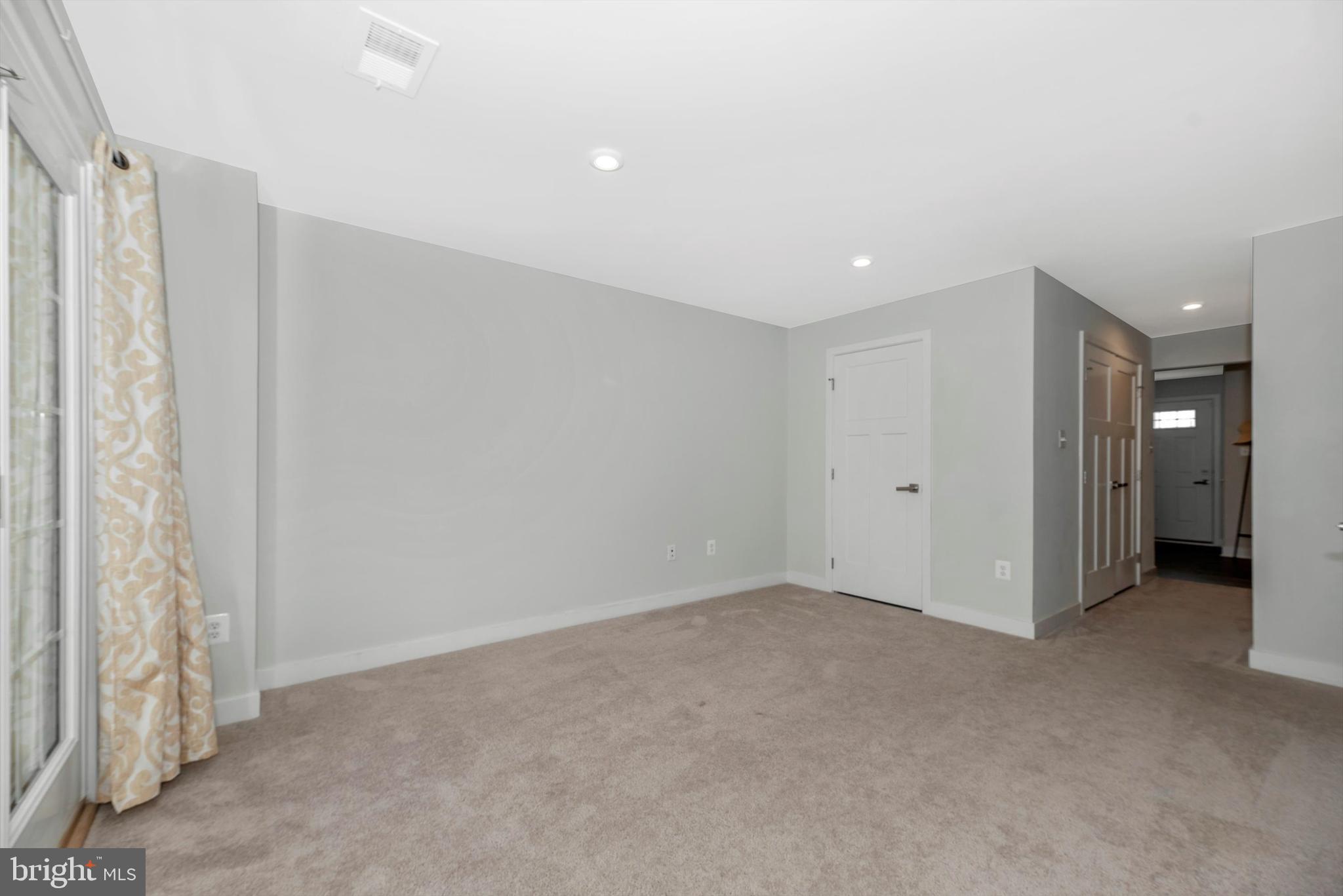 124 Quebec Court Falling Waters, WV 25419 - Photo 24 of 34