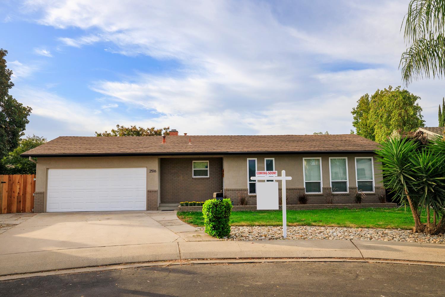 2516 Riedel Way Modesto, CA 95355 - Photo 1 of 27 Gallery Image 1