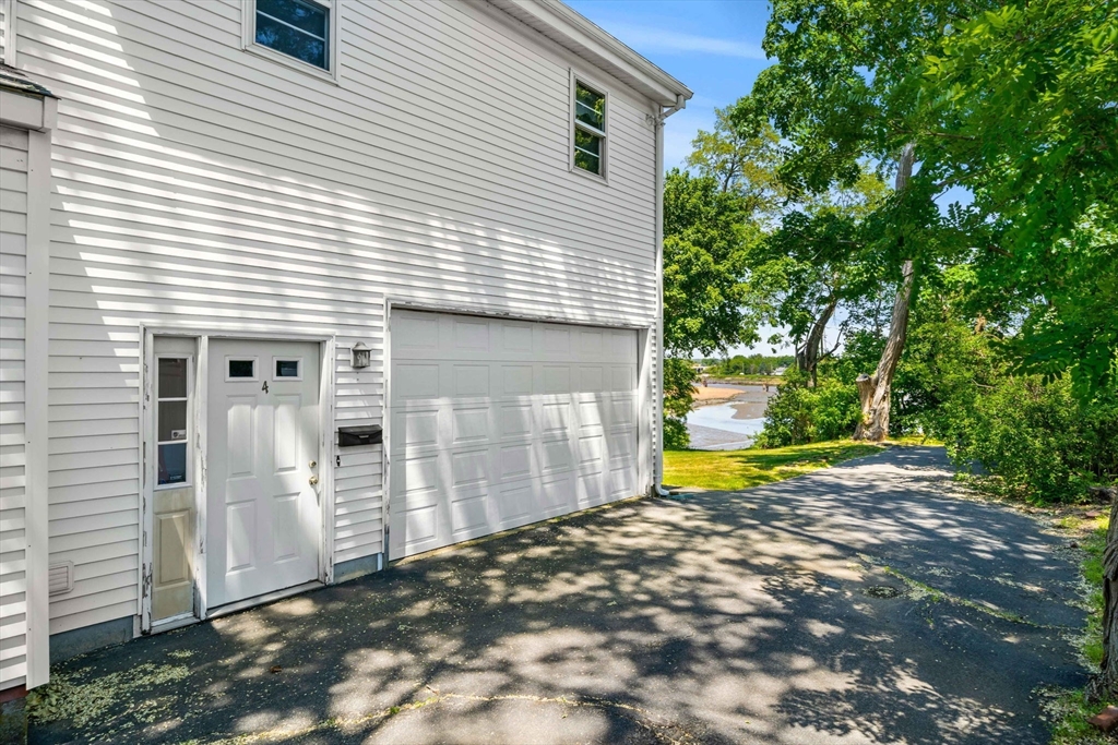 39 Needham Road Danvers, MA 01923 - Photo 6 of 42