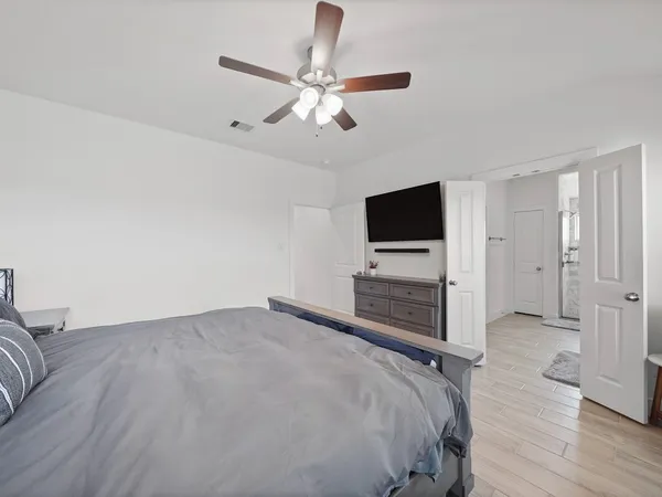 $329,900 | 9 Alyssa Palms Drive, Manvel, TX 77578