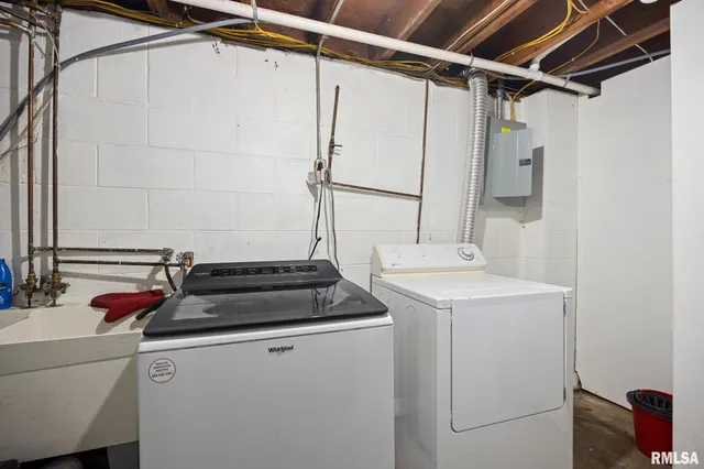 $199,990 | 5514 North Jesters Court, Peoria, IL 61614