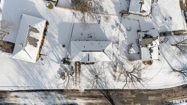 $199,990 | 5514 North Jesters Court, Peoria, IL 61614