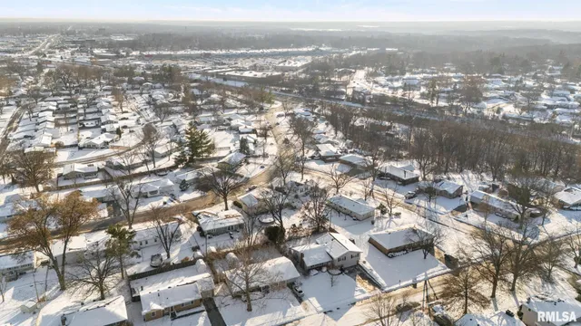 $199,990 | 5514 North Jesters Court, Peoria, IL 61614