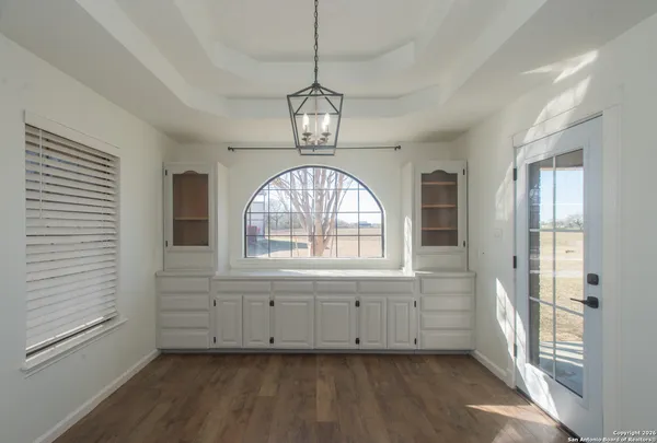 $2,350 | 430 Cr 683, Lytle, TX 78052