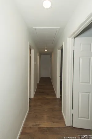 $2,350 | 430 Cr 683, Lytle, TX 78052