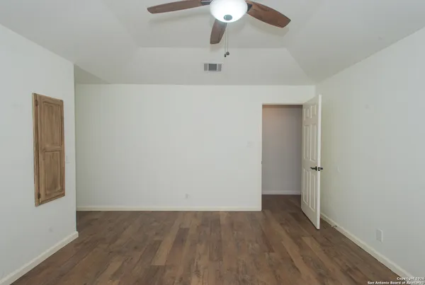 $2,350 | 430 Cr 683, Lytle, TX 78052