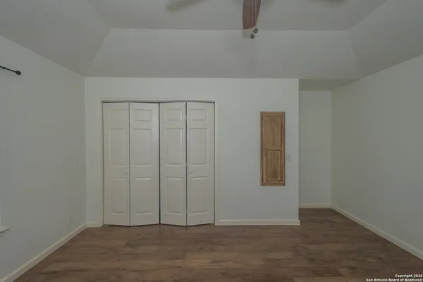 $2,350 | 430 Cr 683, Lytle, TX 78052