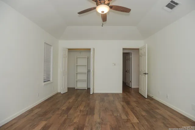 $2,350 | 430 Cr 683, Lytle, TX 78052