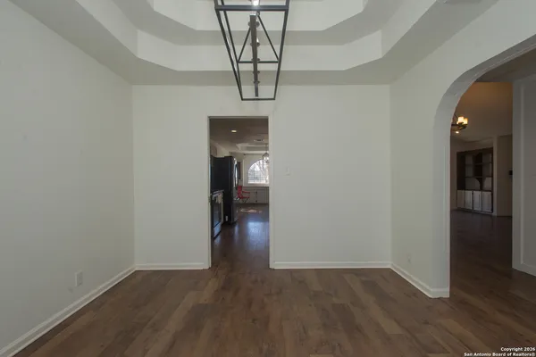 $2,350 | 430 Cr 683, Lytle, TX 78052