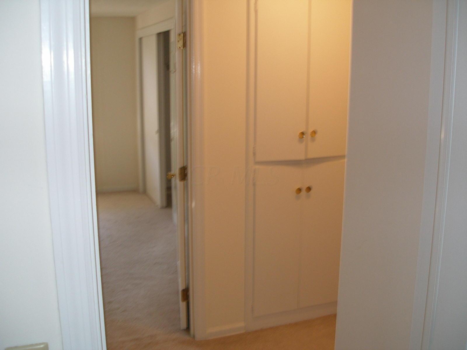 1572 Noe Bixby Road, Unit A7 Columbus, OH 43232 - Photo 14 of 26