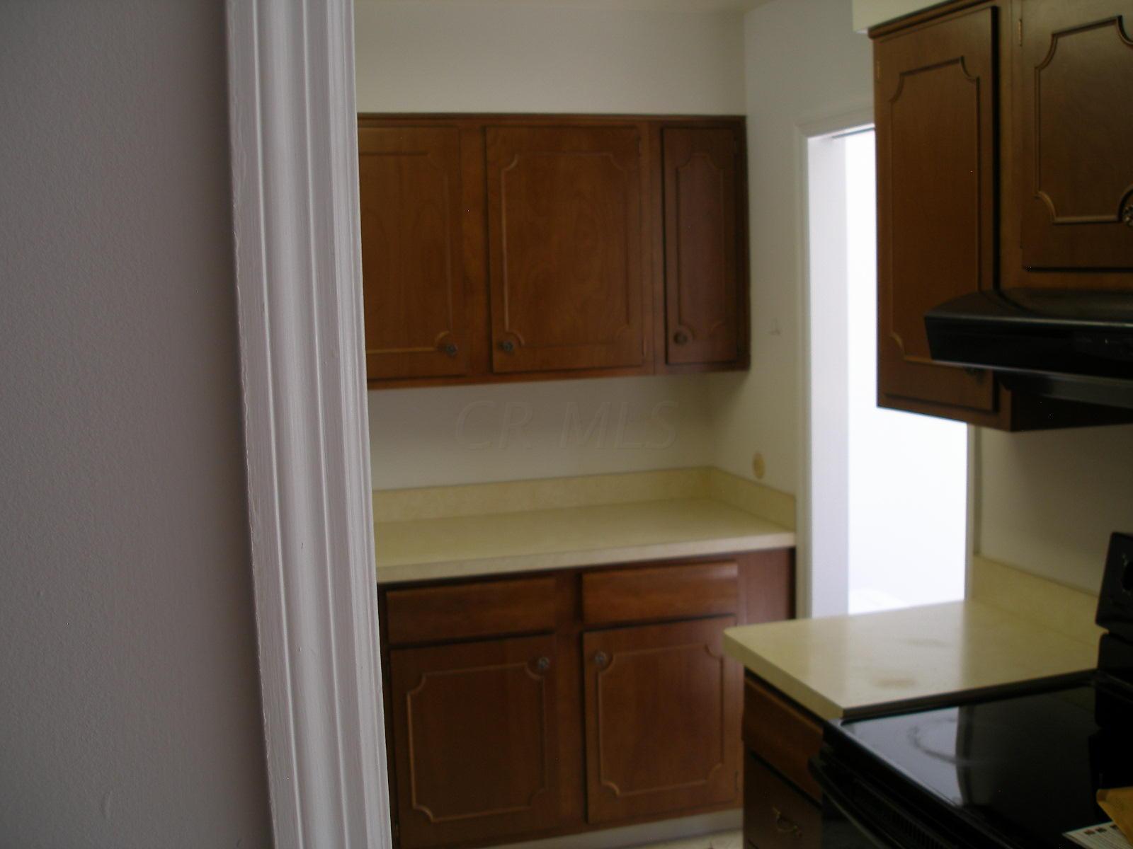 1572 Noe Bixby Road, Unit A7 Columbus, OH 43232 - Photo 7 of 26