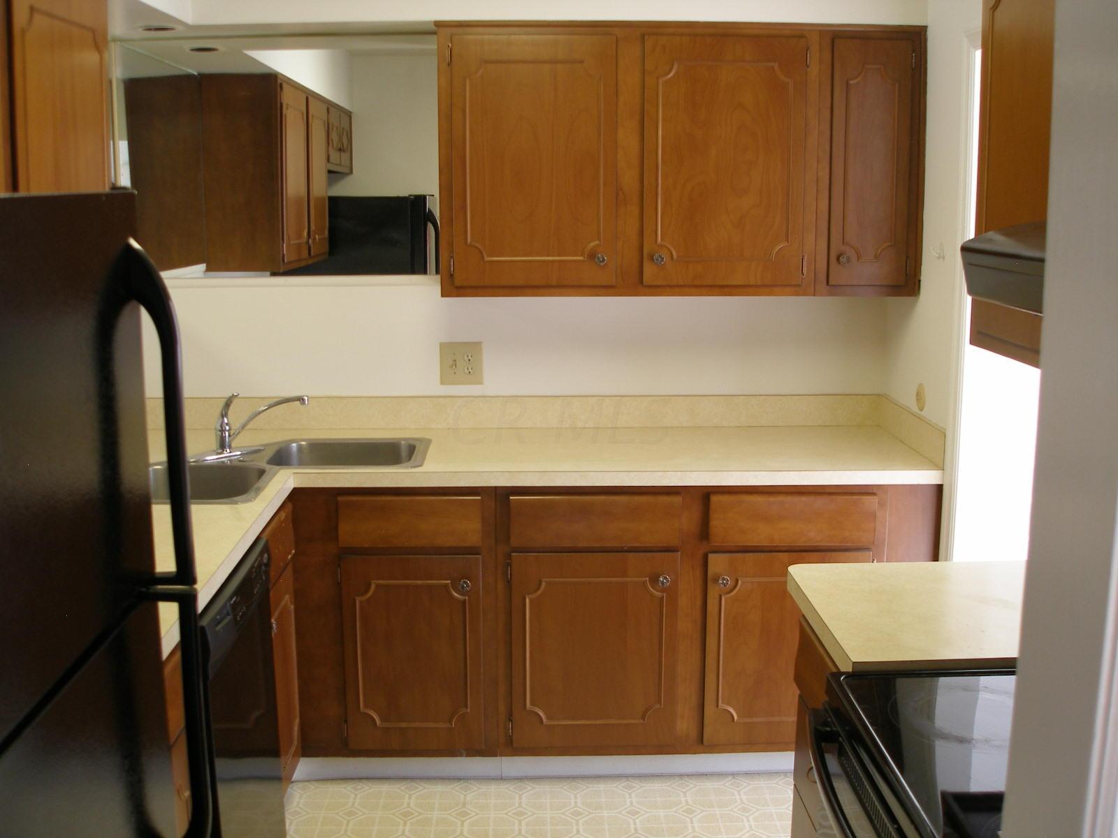 1572 Noe Bixby Road, Unit A7 Columbus, OH 43232 - Photo 8 of 26