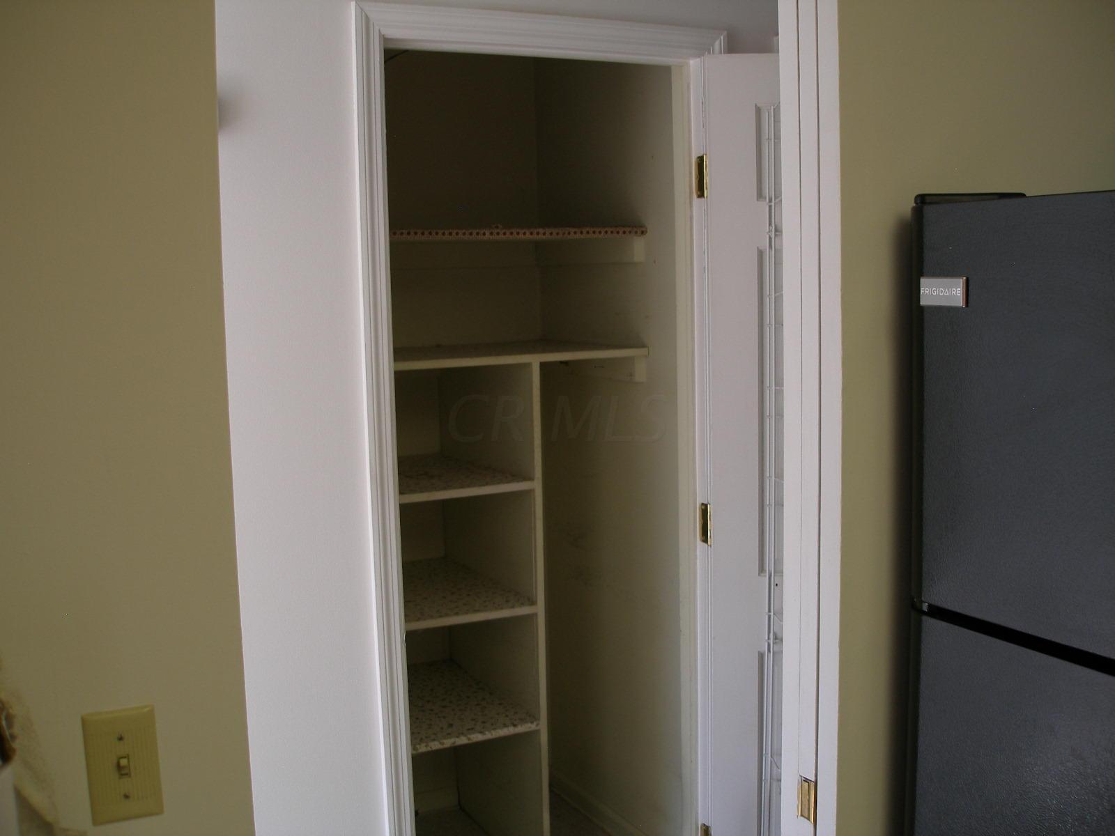 1572 Noe Bixby Road, Unit A7 Columbus, OH 43232 - Photo 9 of 26
