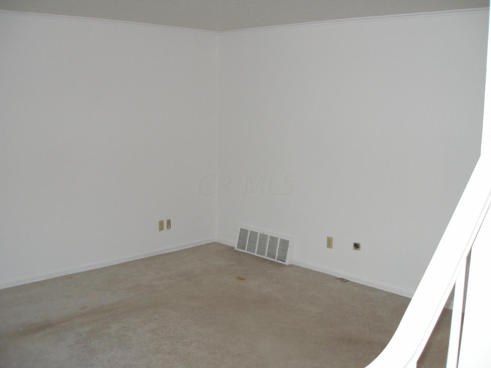 1572 Noe Bixby Road, Unit A7 Columbus, OH 43232 - Photo 10 of 26