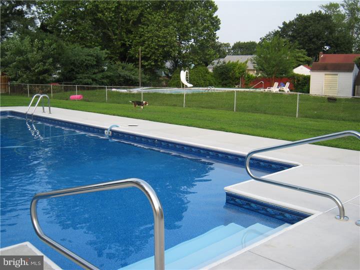 928 Kirk Road Williamstown, NJ 08094 - Photo 3 of 10 Pool