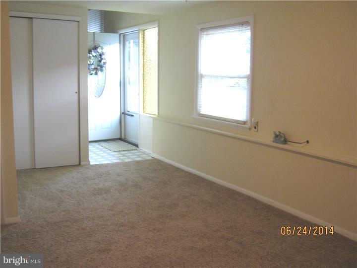 928 Kirk Road Williamstown, NJ 08094 - Photo 4 of 10 Family Room