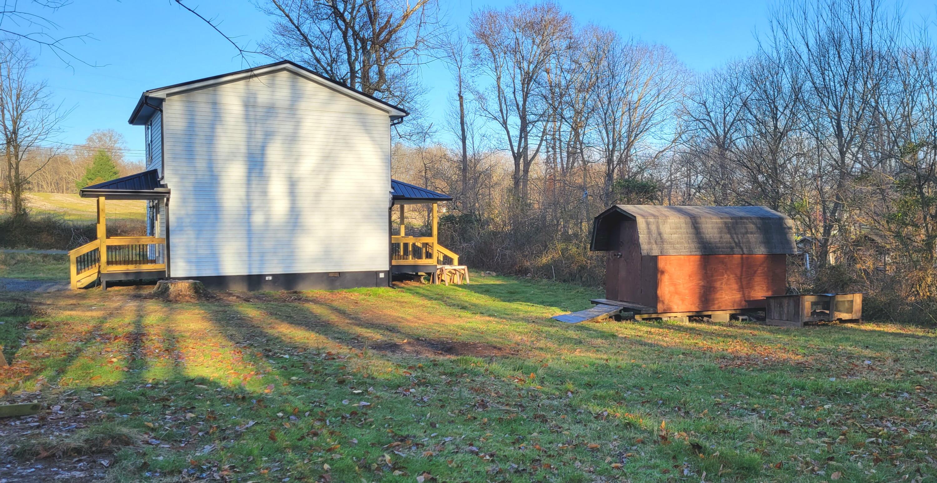 185 H Heaton Road Elizabethton, TN 37643 - Photo 27 of 33 2321E513-EE28-442E-AD9B-EAEDD65D1492