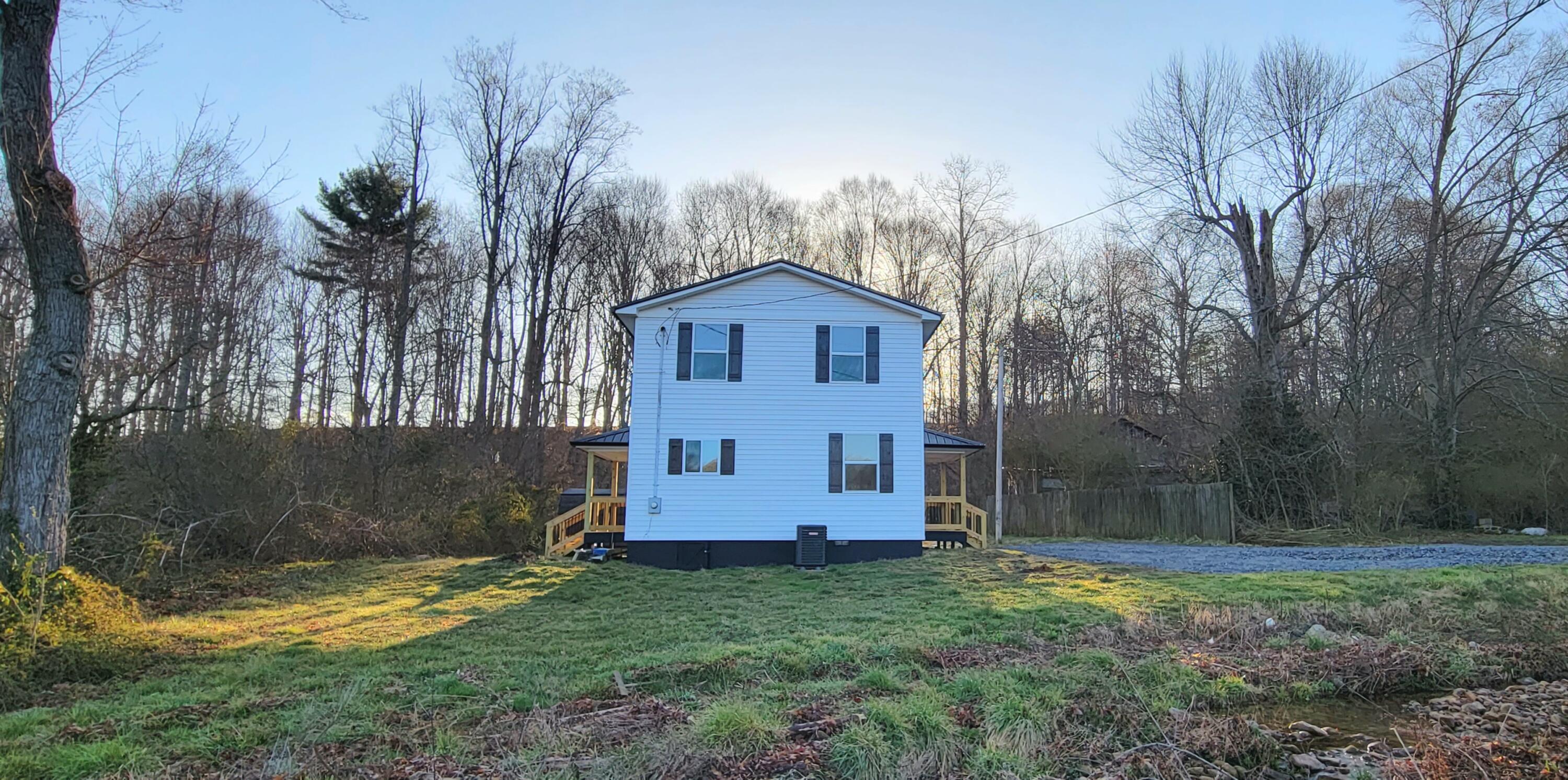 185 H Heaton Road Elizabethton, TN 37643 - Photo 31 of 33 21788323-8E72-42B5-8C09-D7B66228D713