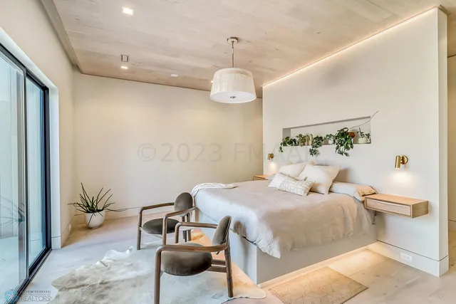 $2,850,000 | 773 5th Ave. North, Casselton, ND 58012