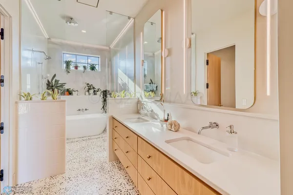 $2,850,000 | 773 5th Ave. North, Casselton, ND 58012