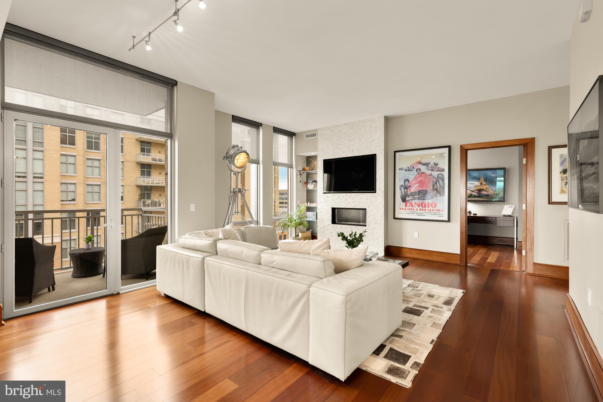 11990 Market Street, Unit 1815 Reston, VA 20190 - Photo 6 of 48 Gallery Image 6