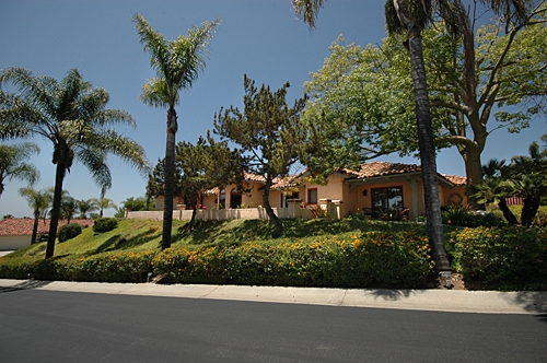 1736 Kings Road Vista, CA 92084 - Photo 1 of 25