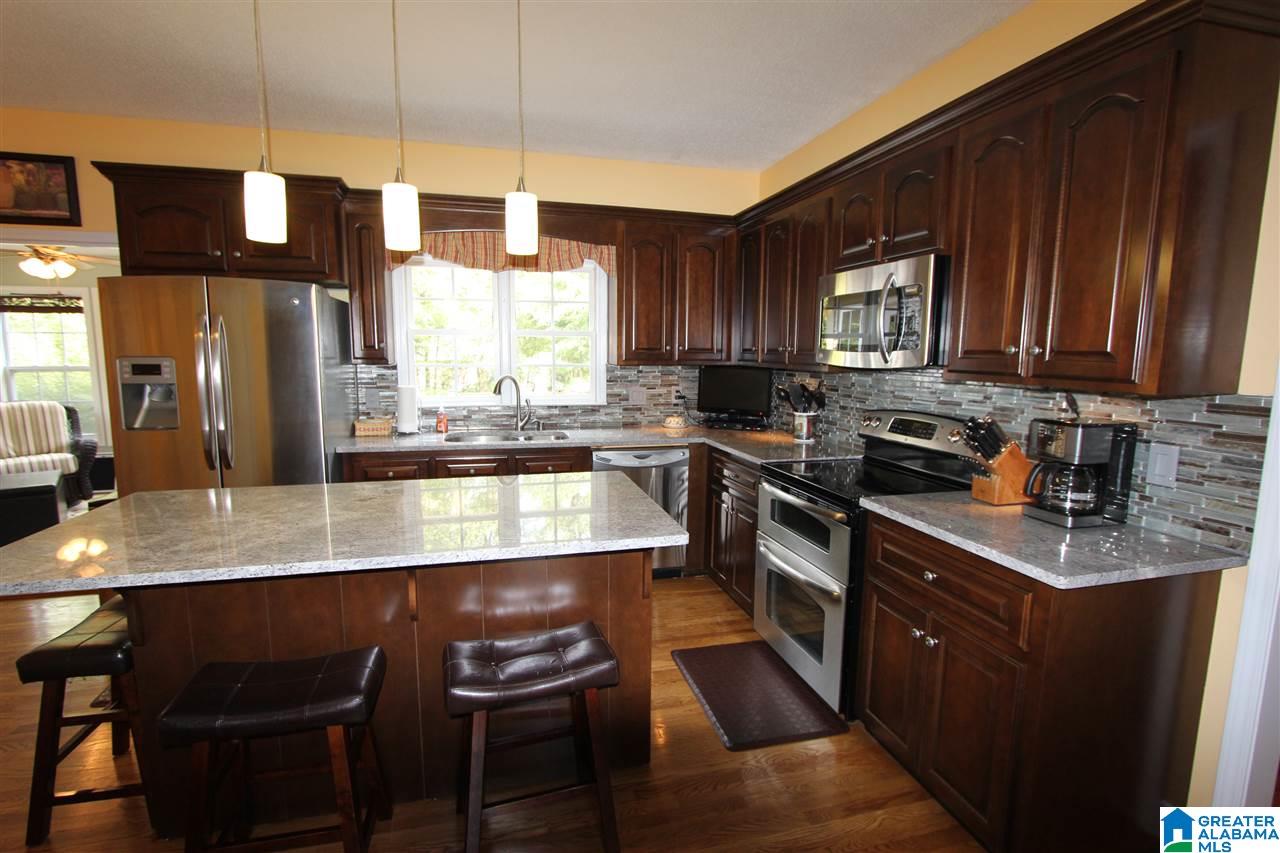 78 Thornwood Road Oxford, AL 36203 - Photo 7 of 50