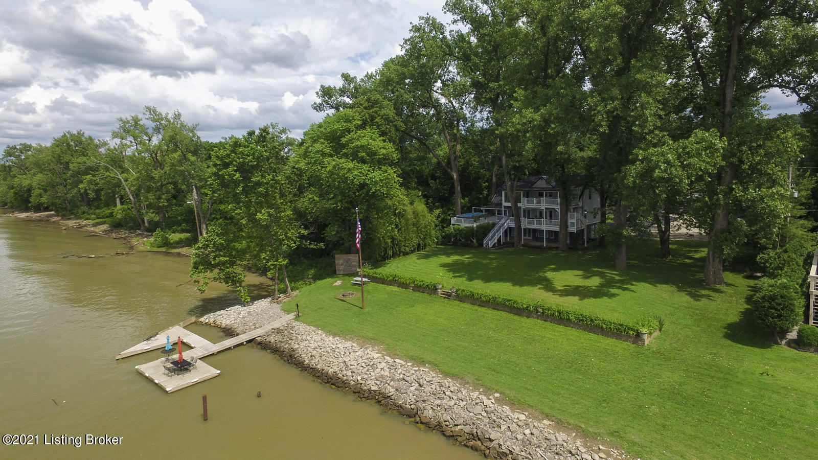 3227 River Road Louisville, KY 40207 - Photo 3 of 95 3227 River Road