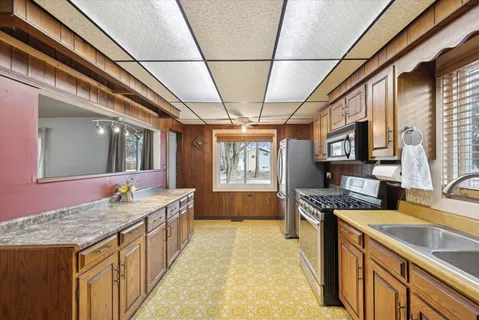 $310,000 | 360 North Lincoln Avenue, Villa Park, IL 60181