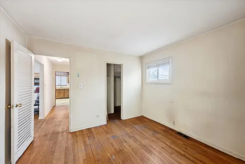 $310,000 | 360 North Lincoln Avenue, Villa Park, IL 60181