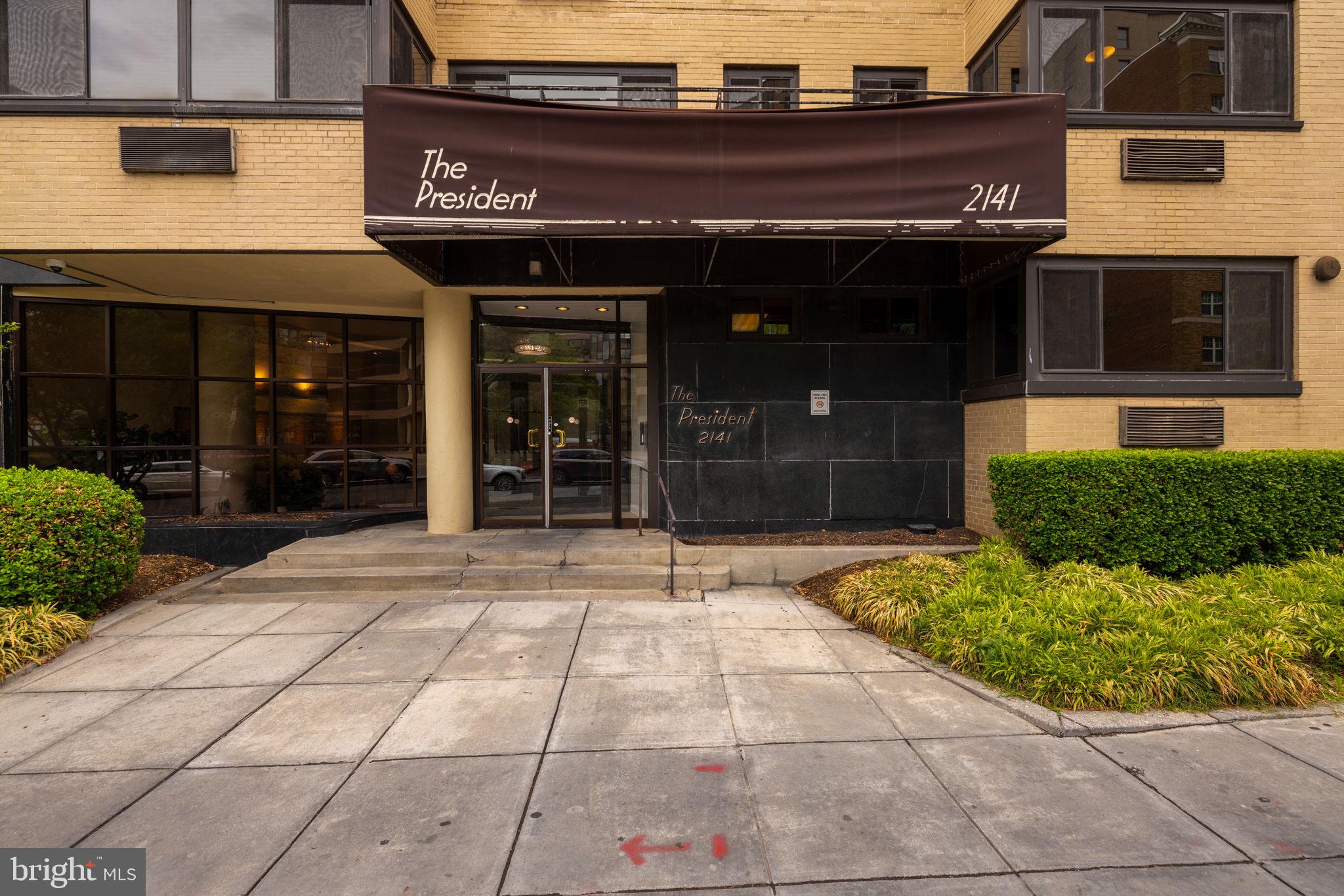2141 I Street Northwest, Unit 204 Washington, DC 20037 - Photo 16 of 28 Entry