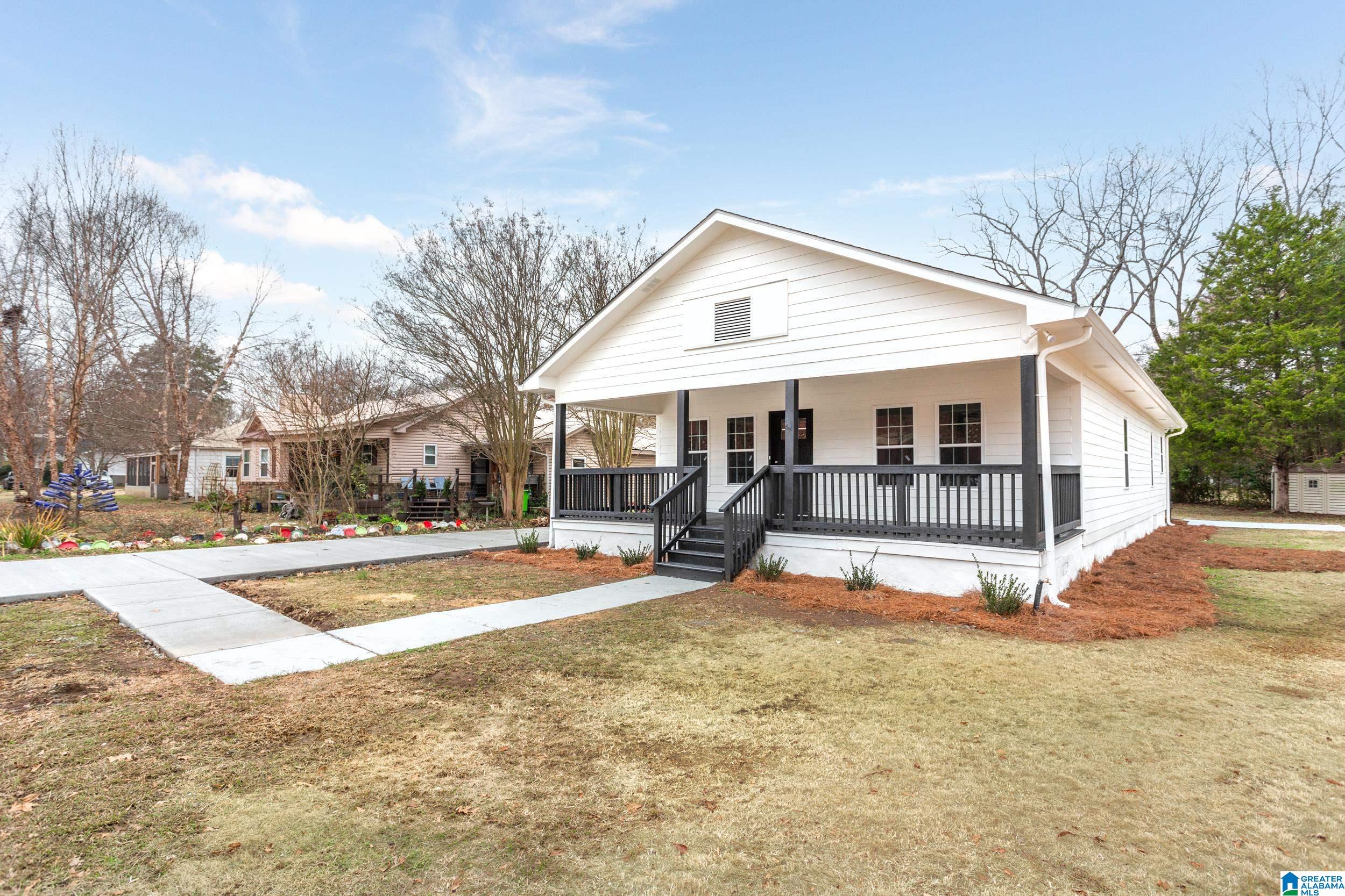 1788 Whitmire Street Northeast Leeds, AL 35094 - Photo 4 of 28
