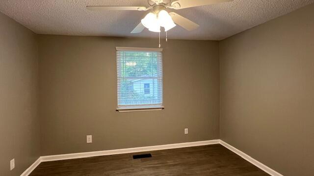 880 5th Street Southeast Cleveland, TN 37311 - Photo 18 of 28 IMG_6846