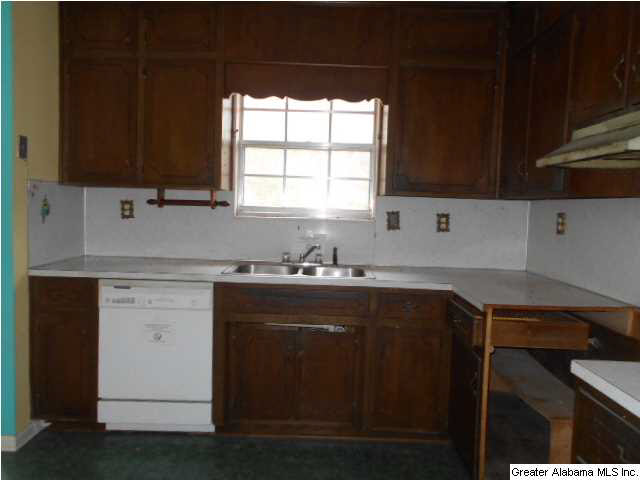 2813 Sayers Road Fultondale, AL 35068 - Photo 4 of 15