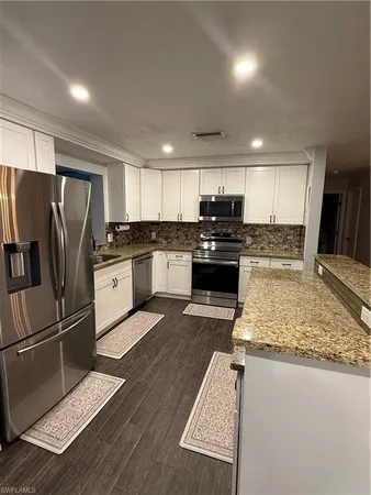 $4,200 | 235 Cypress Way West, Naples, FL 34110