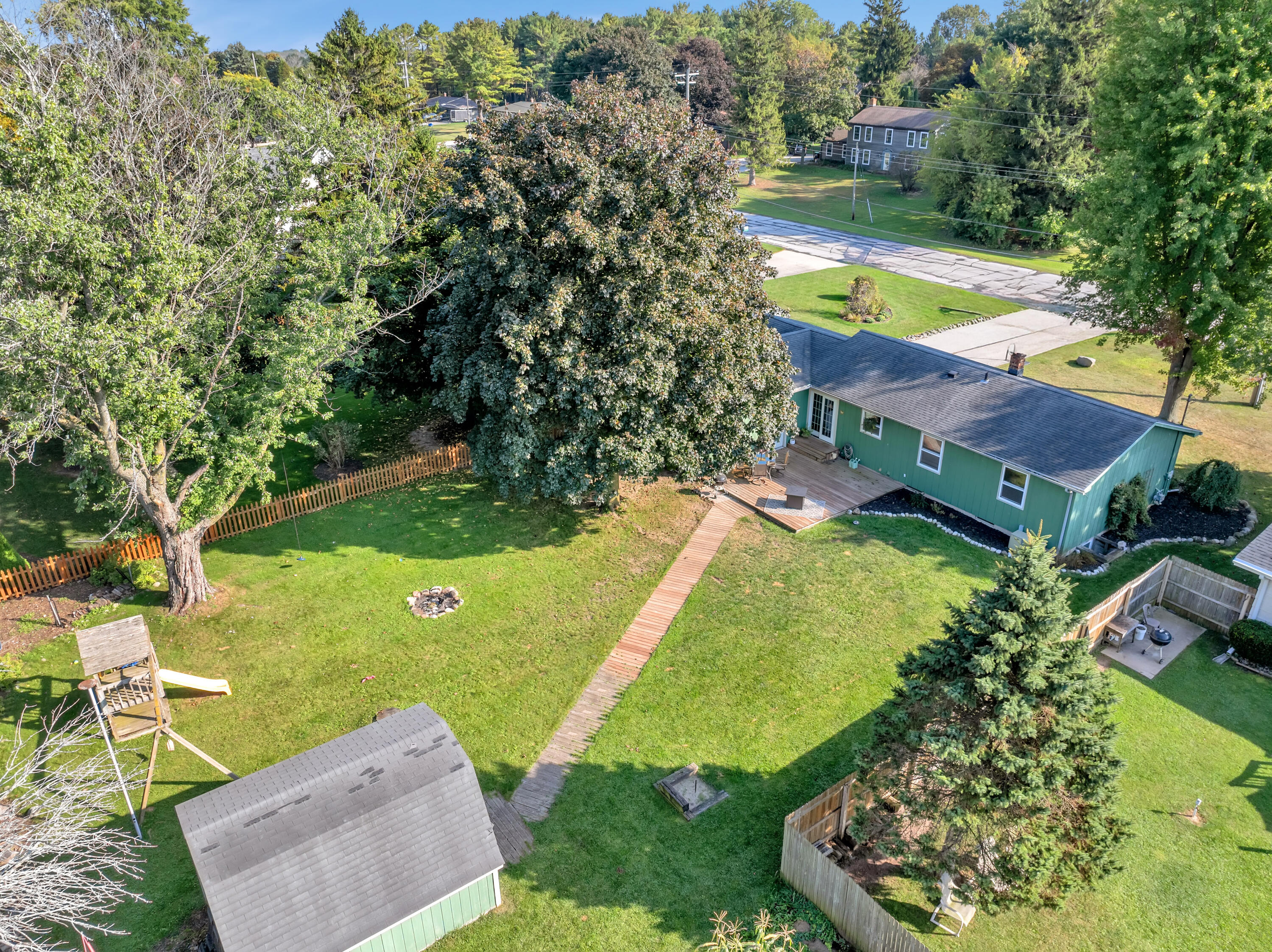 1436 West Washington Avenue Cleveland, WI 53015 - Photo 30 of 38 Backyard Aerial