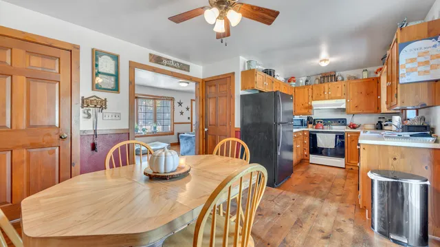 $270,000 | 1436 West Washington Avenue, Cleveland, WI 53015