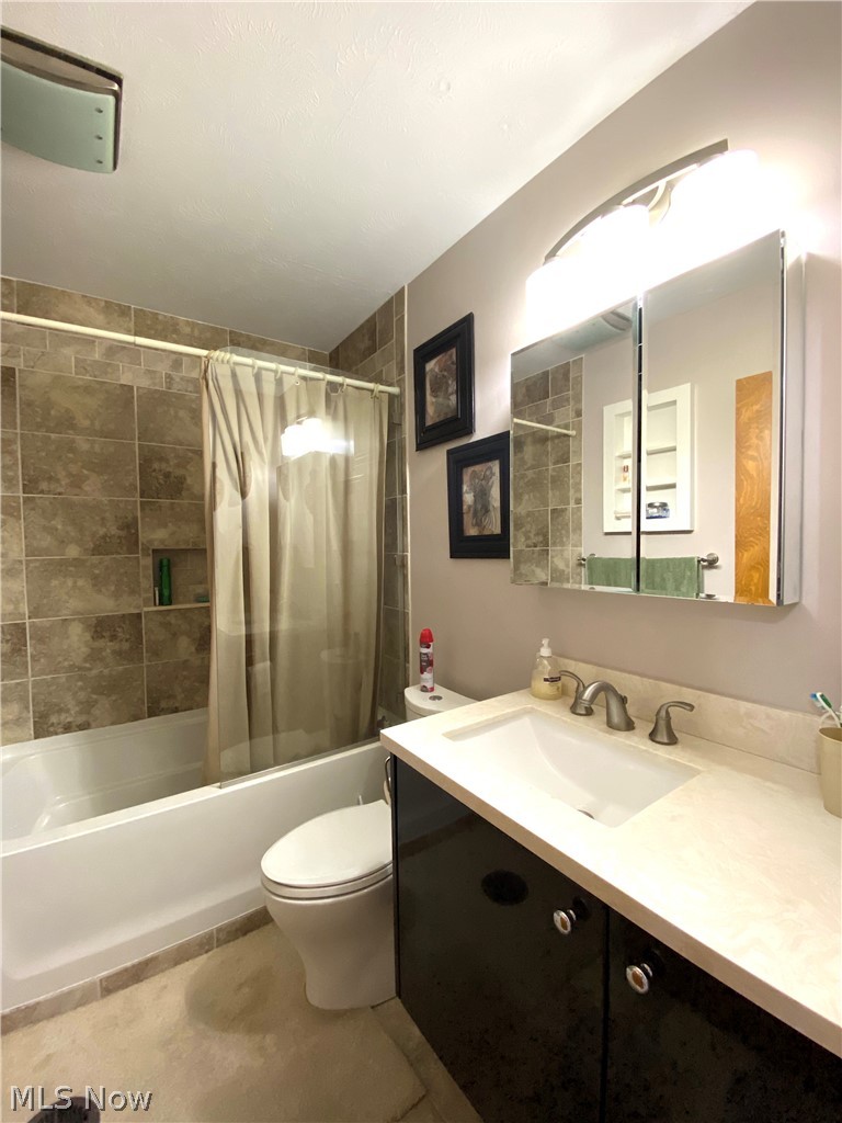 12979 Falling Water Road Strongsville, OH 44136 - Photo 24 of 33 Gallery Image 24