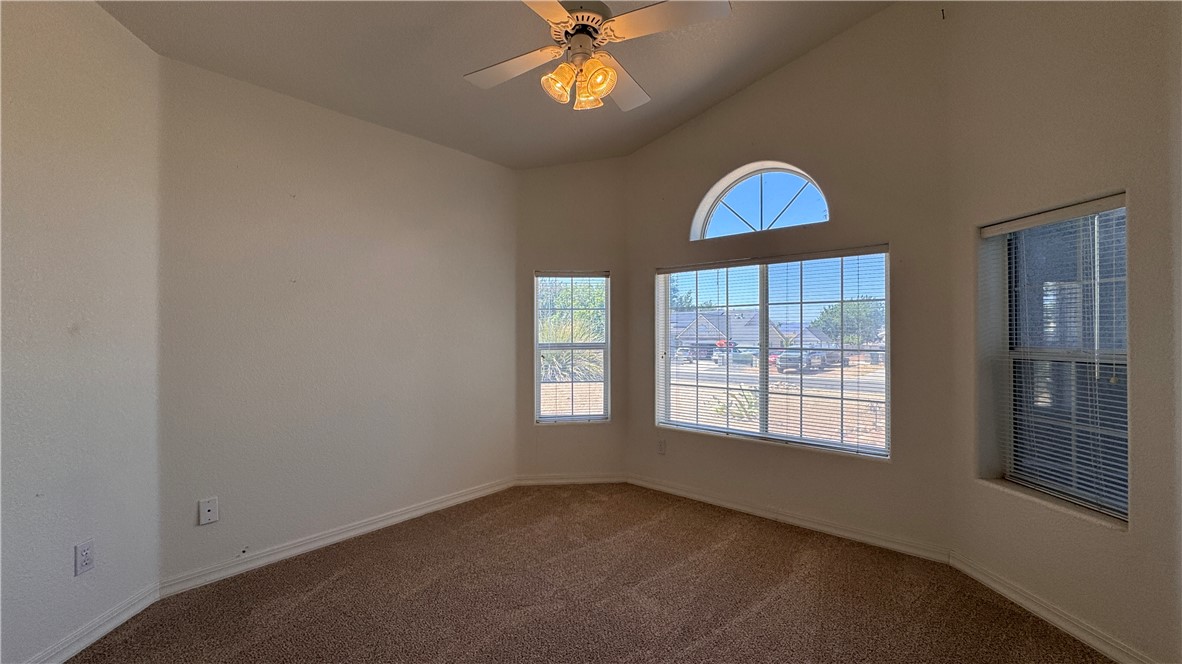 4260 Pinto Road Kingman, AZ 86401 - Photo 10 of 45