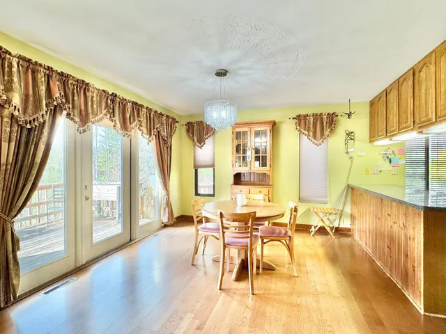 a view of a yard in front of a house